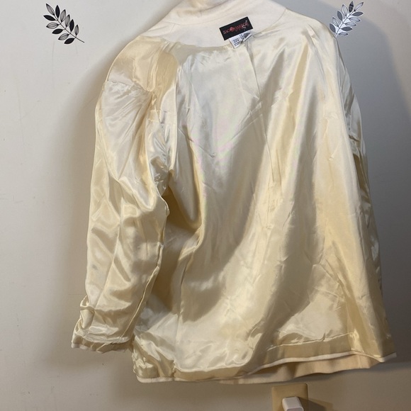 Suit by SAG HARBOR Woman size 24 Wool skirt & jacket - Picture 8 of 14